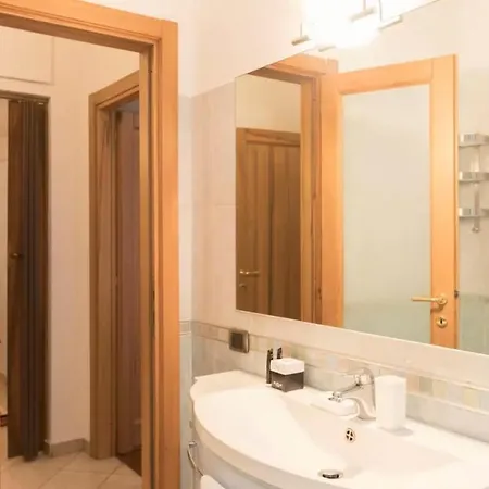 Italianway - Galleria Unione Apartament *
