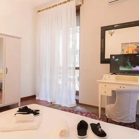 Italianway - Galleria Unione Apartament